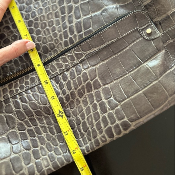 Lederer Paris embossed leather handbag in Grey. - Picture 9 of 11